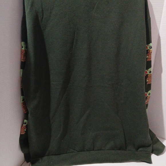 Star Wars Grogu Christmas Crew Neck Sweater XXL Unisex - Picture 3 of 7